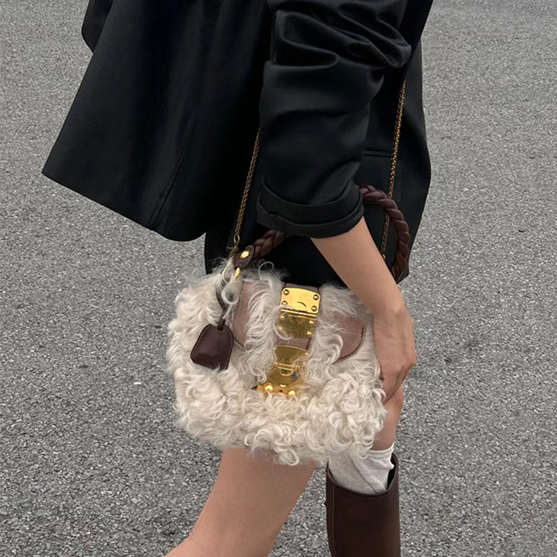 Crossbody Shoulder Bags Genuine Wool Fur Sheep Curled Hair Lock Fur Integrated Cross Shoulder Bag for Women Bag - view 4