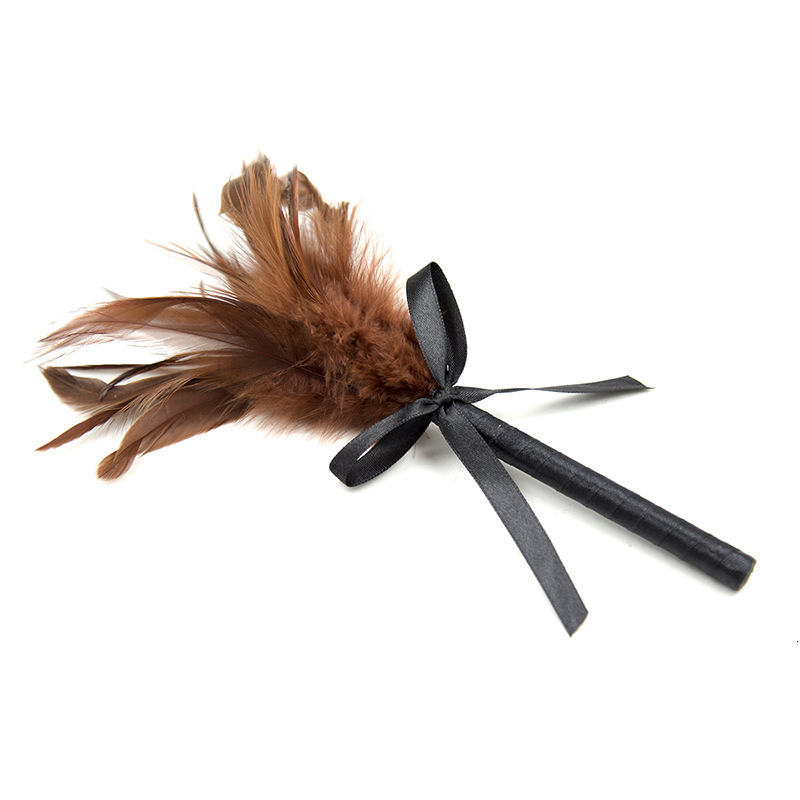 SM adult sex toys flirting feathers brown feathers teasing stick with bow scratching brown chicken feathers
