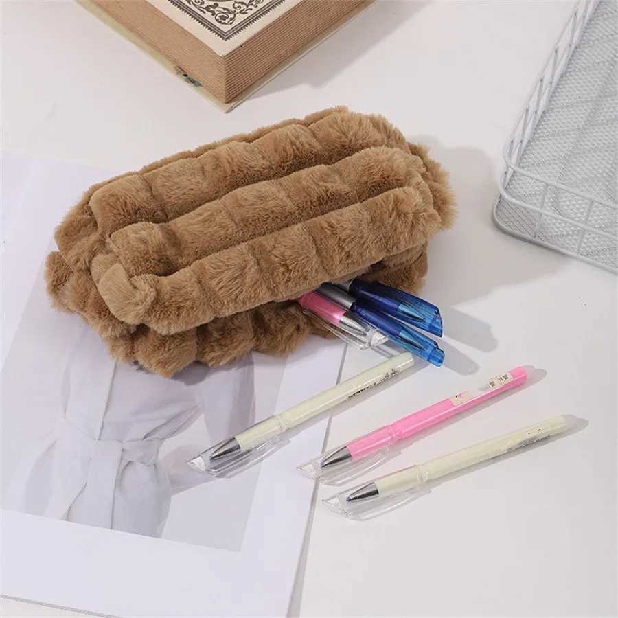 Cute Plush Travel Cosmetic Lipstick Brush Storage Bag Toiletry Kit Women Kaii Makeup Handbags Organizer Pouch Bags Pencil CaseXJ241206