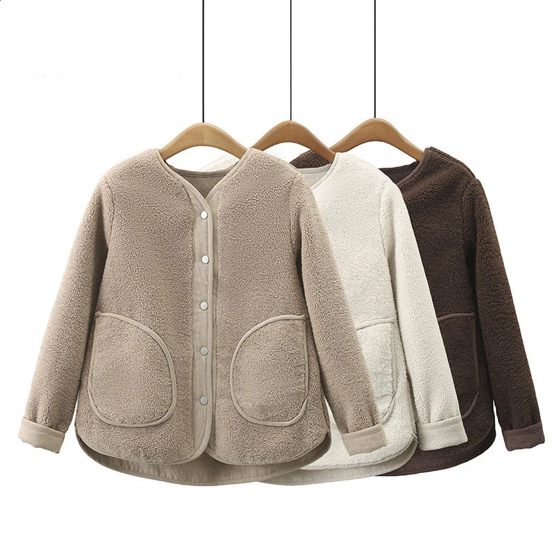 DoubleSided Wear Lamb Wool Vest Women Autumn Winter Loose Sleeveless Corduroy Waistcoat Jacket Fashion Pocket Gilet Femme 241205Z