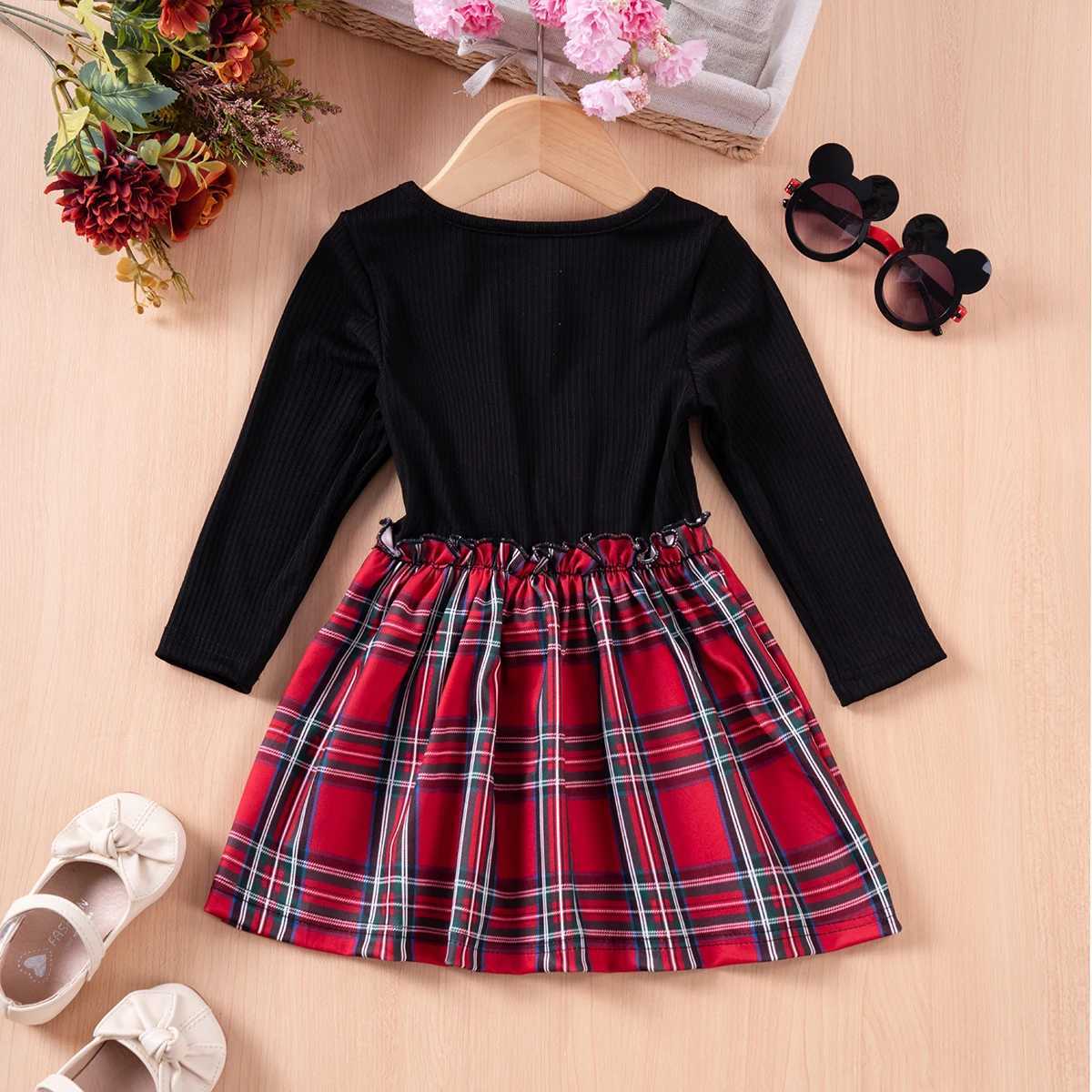 Baby Girl Plaid Christmas Dress Children Long Sleeve Dresses with Bow Suspender Red Green Dress for New Year 1-6 Years OldXJ241206