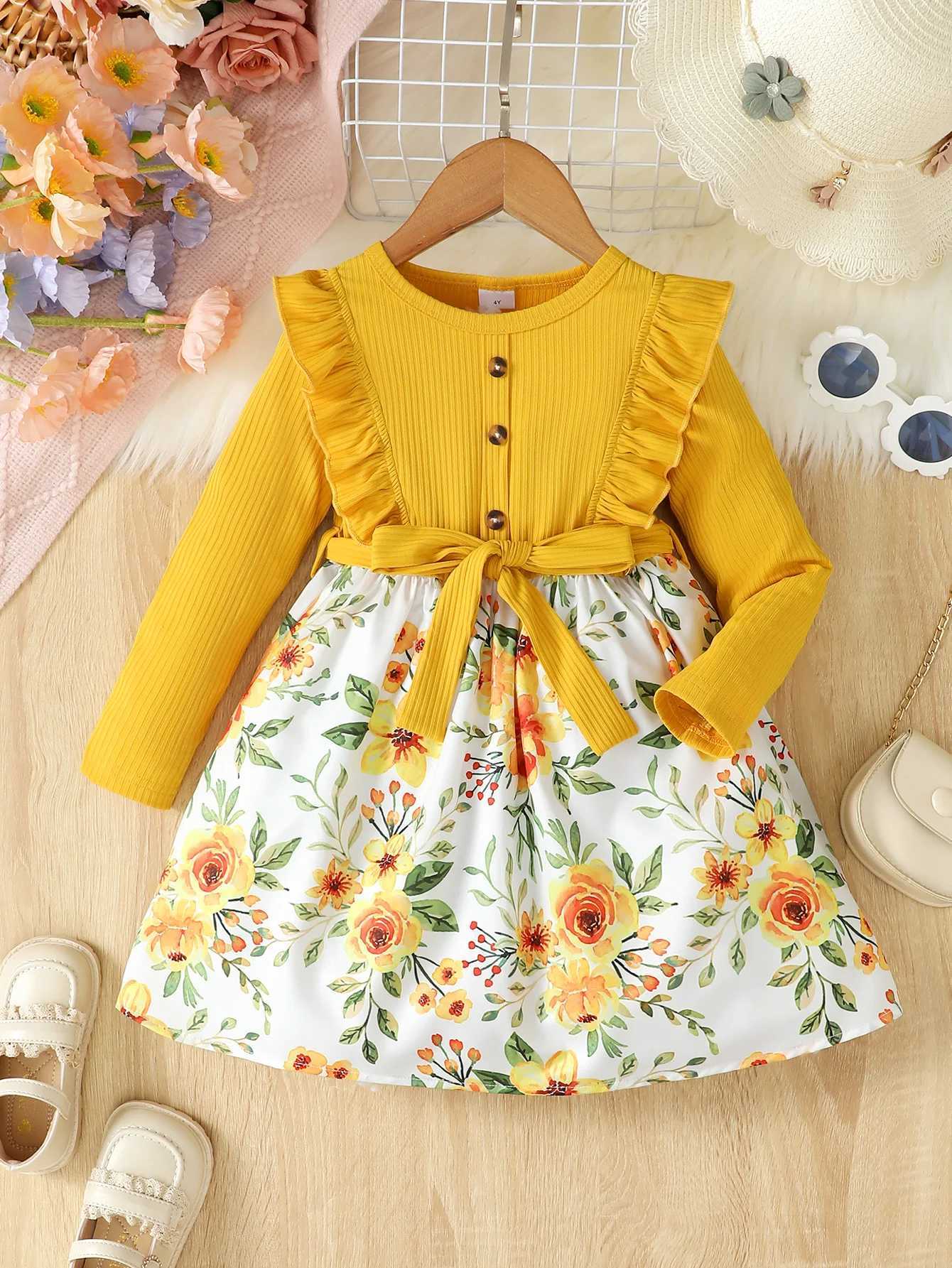 Casual And Comfortable Romantic Flower Pattern Flying Sleeve Long Sleeve Dress + Belt Spring And Autumn SleXJ241206