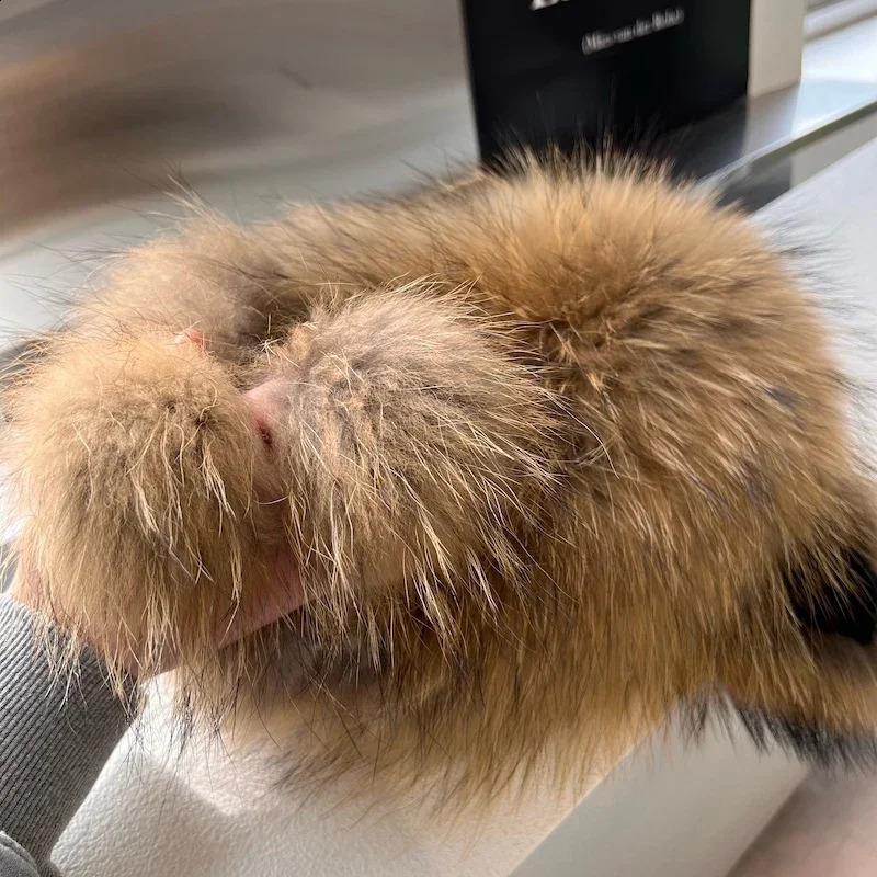 Natural fur raccoon fashionable womens hat double-layer knitted hat breathable and comfortable outdoor travel skiing snow Russian hat 241206