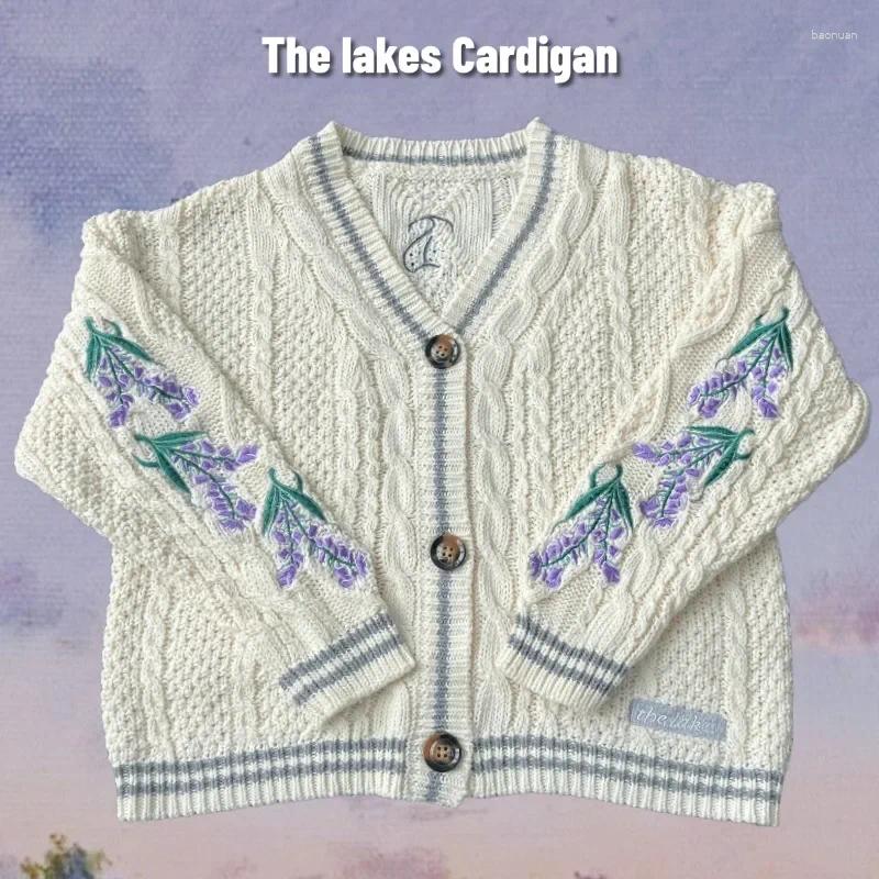 Women's Knits 2025 Lakes Cardigan Womens Autumn Winter Wisteria Flowers Beige Cardigans Female Purple Embroidery Knitted Sweater Folklore