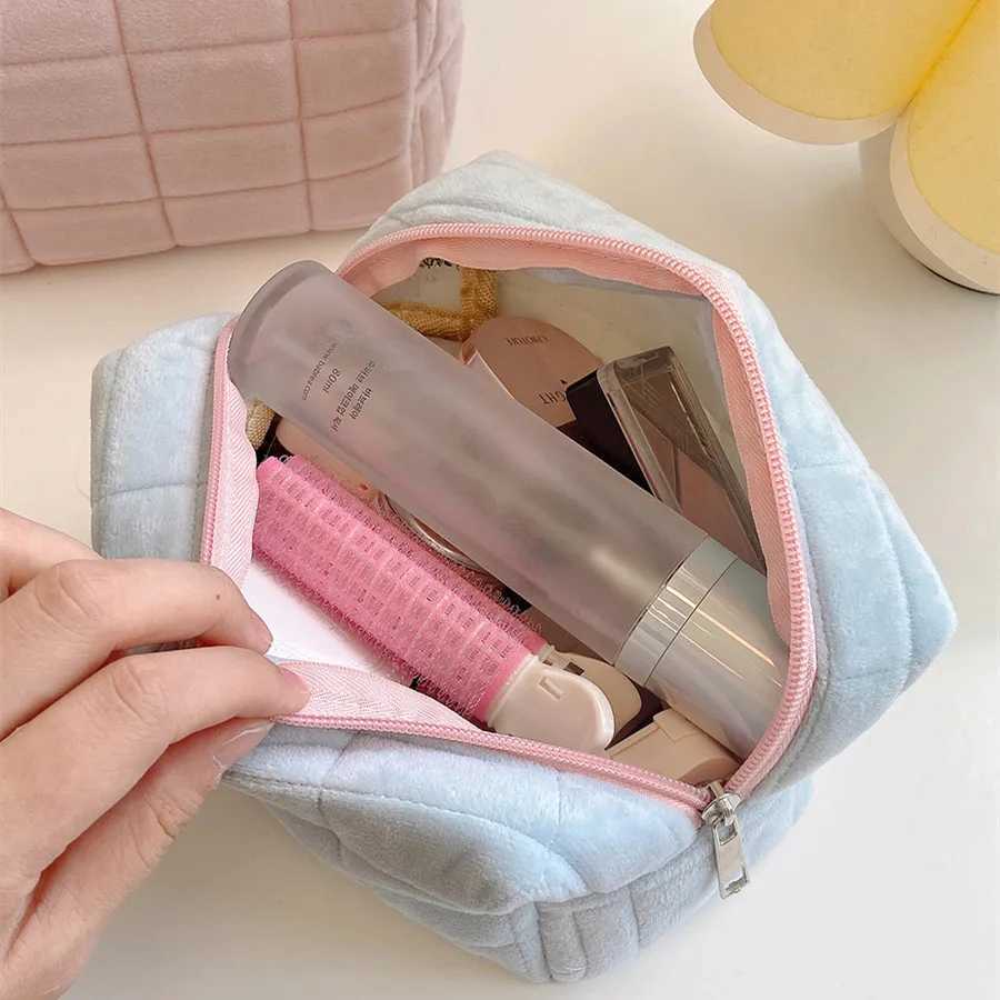 Cute Plush Cosmetic Lipstick Brush Storage Bag Pencil Case Women Girls Makeup Handbags Wallet Organizer Pouch Pen Bag PencilcaseXJ241206