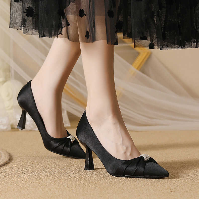 Square thin heel pointed pearl high heels womens silk champagne color electroplated heel plus size widened womens shoes versatile for commuting