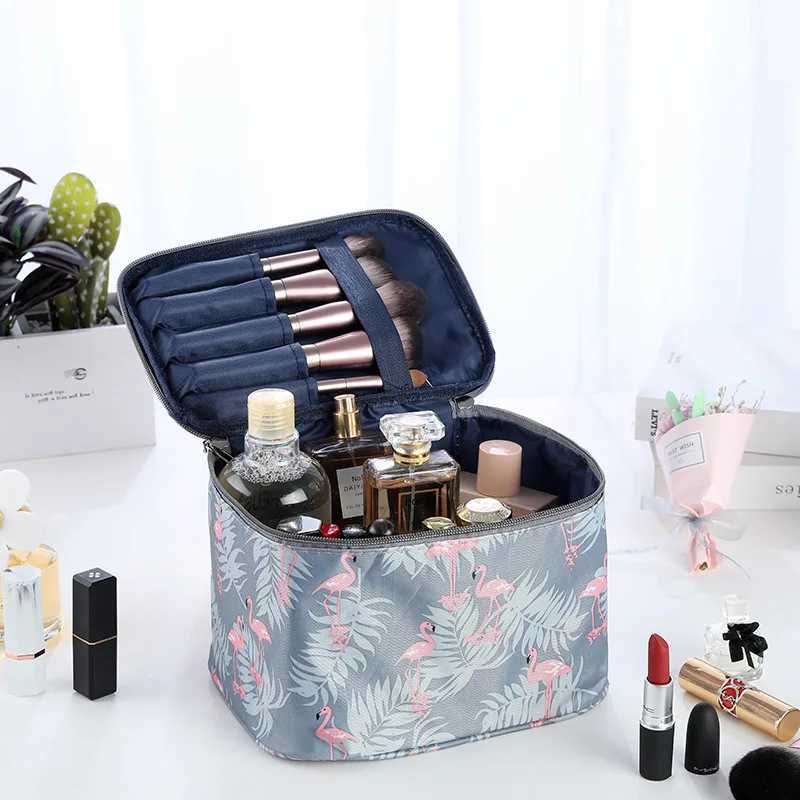 Waterproof Portable Women Makeup Bag High Capacity Toiletries Organizer Storage Cosmetic Cases Zipper W Beauty Pouch TravelXJ241206