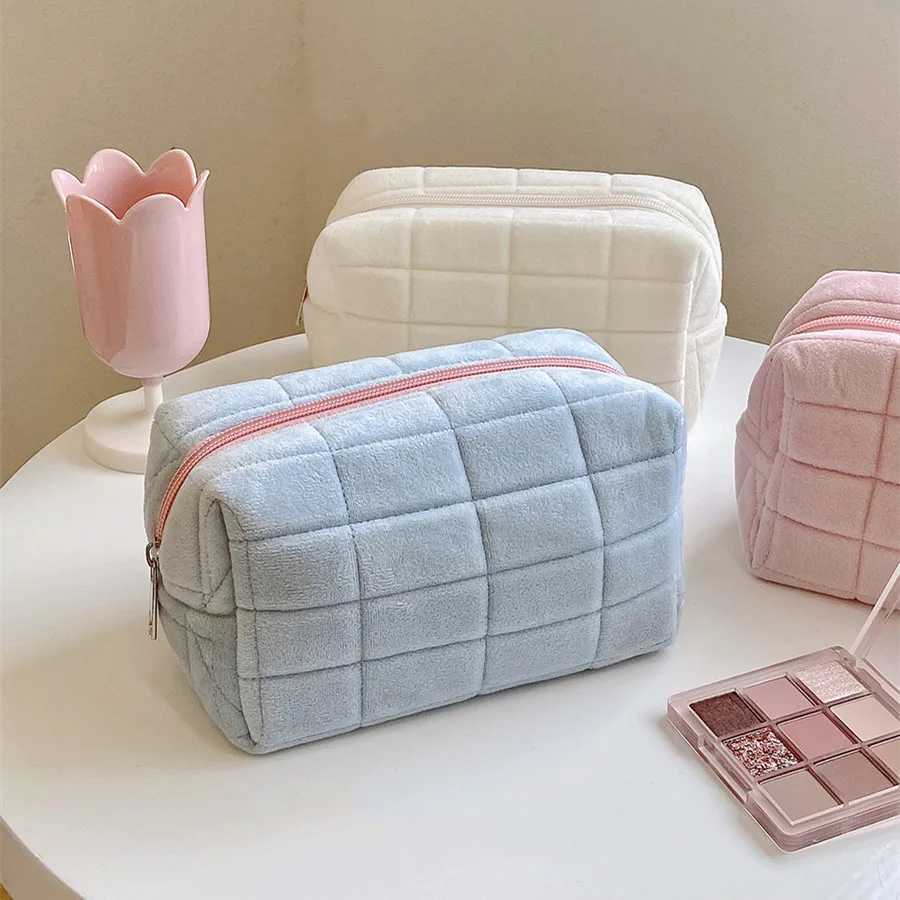 Cute Plush Cosmetic Lipstick Brush Storage Bag Pencil Case Women Girls Makeup Handbags Wallet Organizer Pouch Pen Bag PencilcaseXJ241206