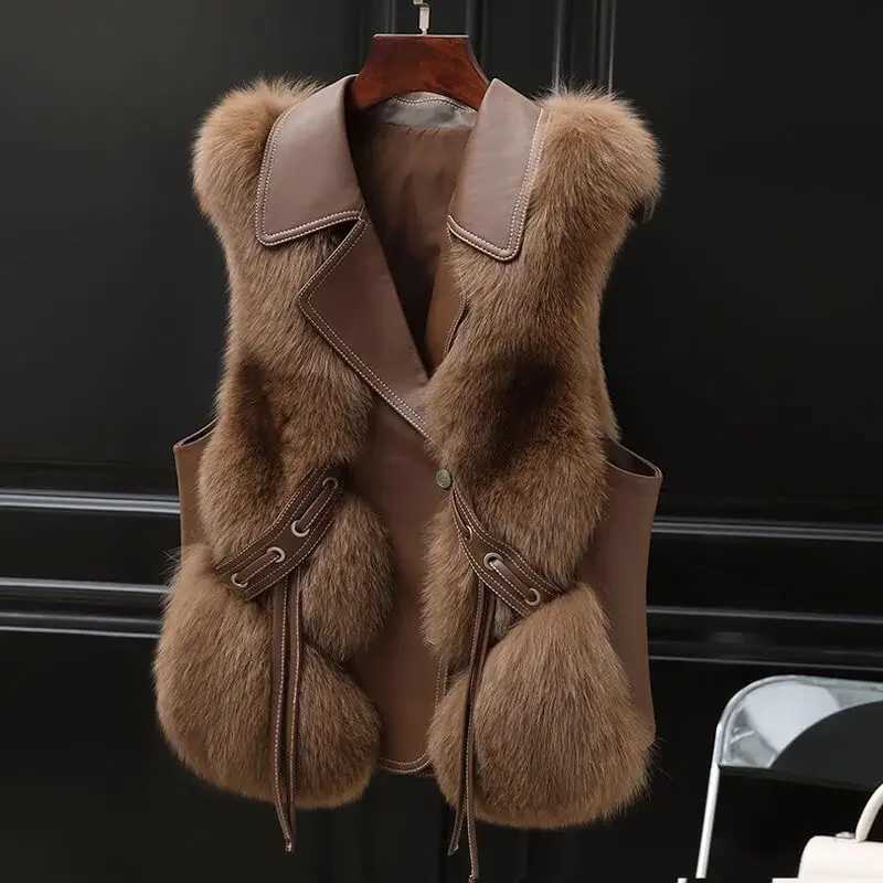 Womens Vest 2024 Autumn and Winter Coat New Item Fur Coat Short Lady OuterwearXJ241206