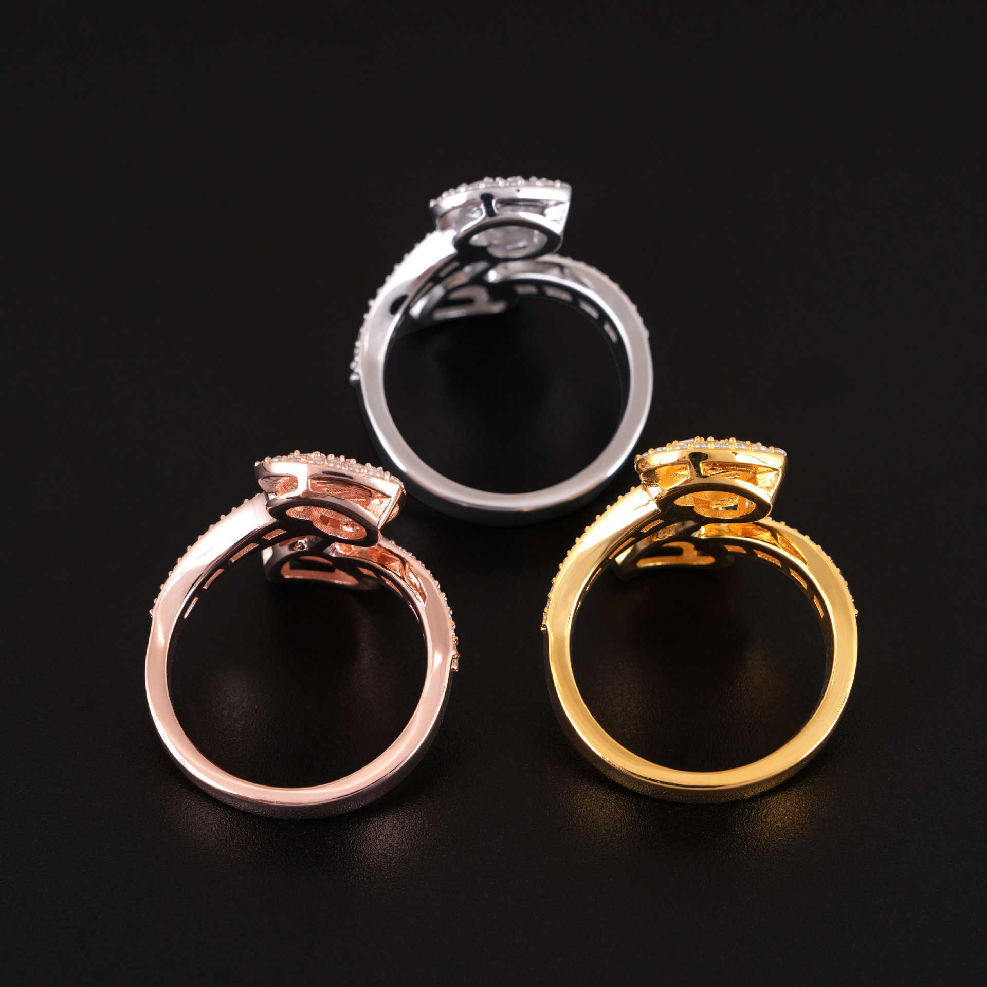 Hip hop Love S Sier Set D-Color Rectangular Moissanite Mens and Womens Classic Fashion Trend Ring