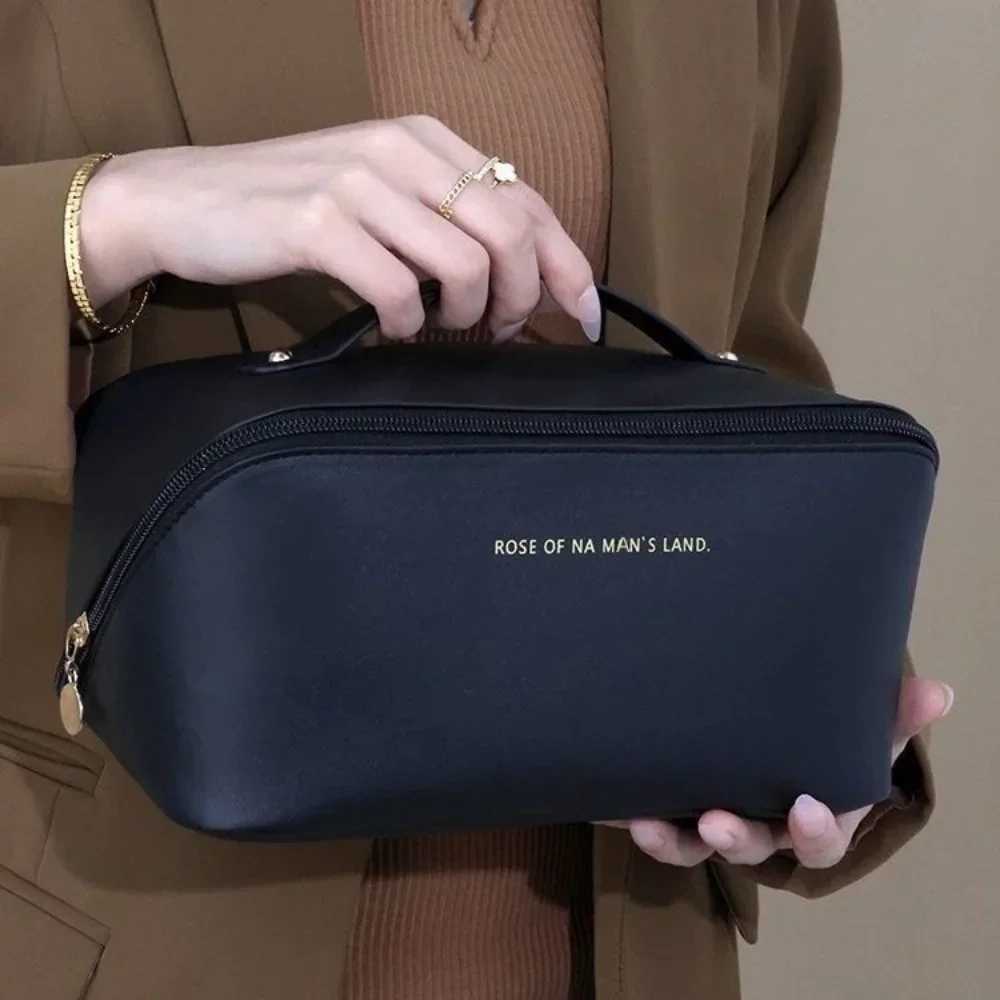 Large Travel Cosmetic Bag for Women Leather Makeup Organizer Female Toiletry Kit Bags Make Up Case Storage Pouch Luxury Lady BoxXJ241206