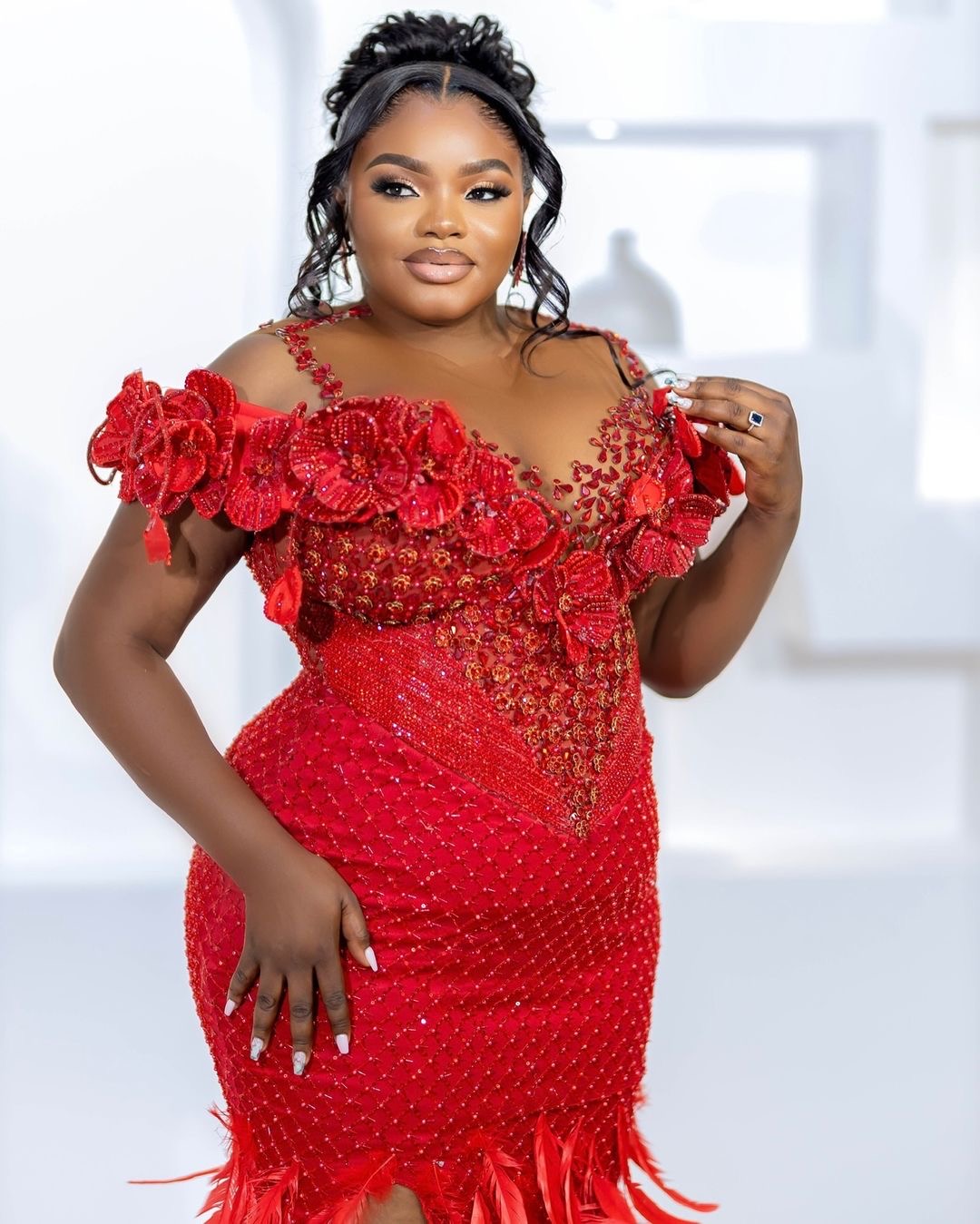 Red Mermaid Prom Dresses 2025 Feather Rhinestones Beaded Lace Evening Formal Party Second Birthday Engagement Gowns Plus Size Dress For Special Occasi