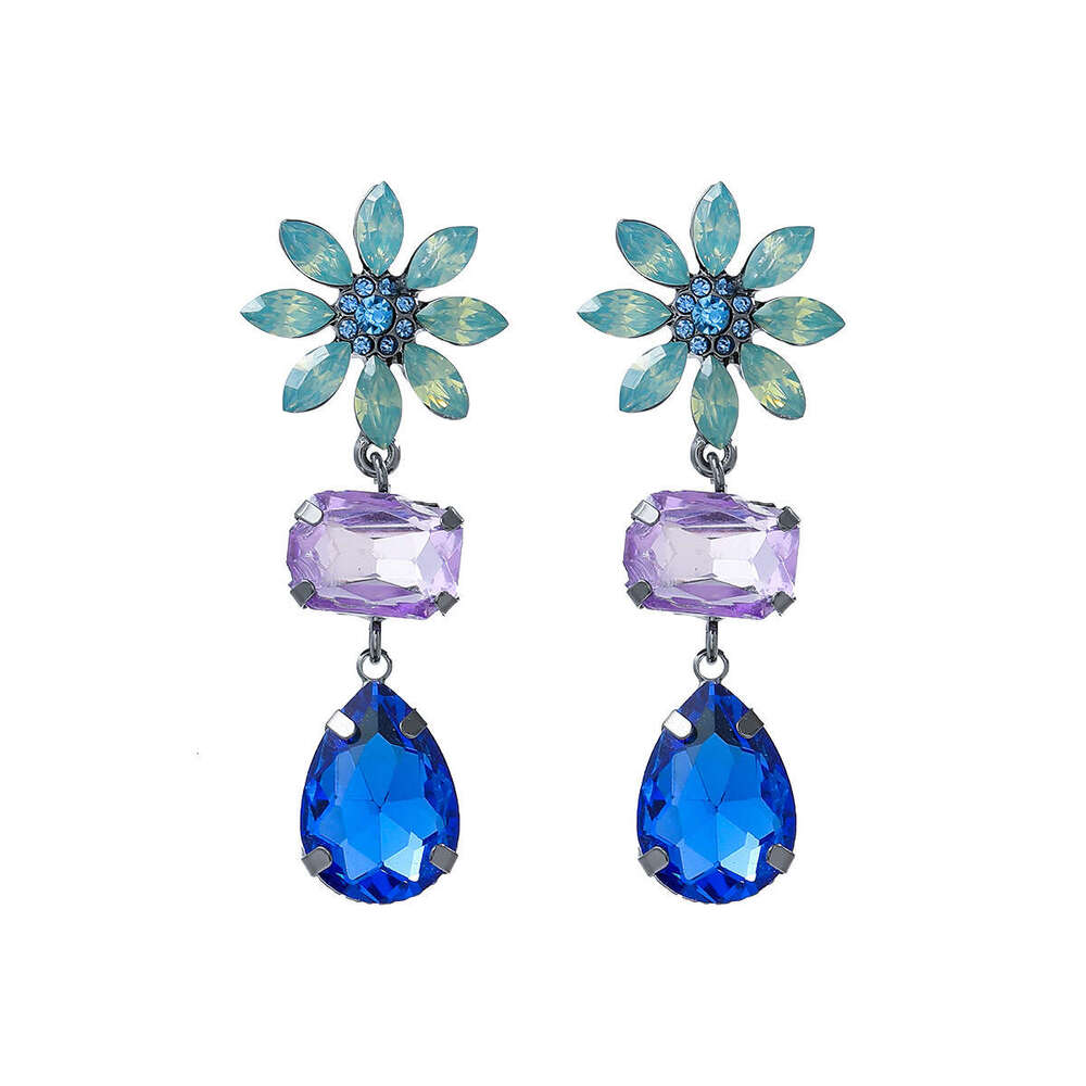 2024 colored with full dia ral water droplet shaped for women's trendy earrings