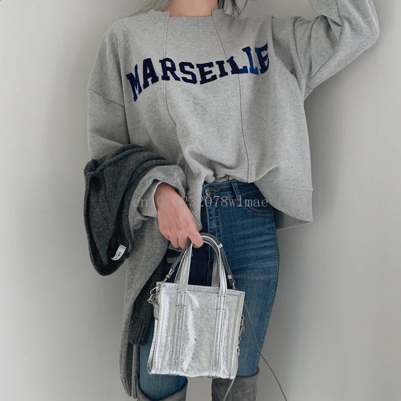 Korean Fashion Letter Print Hoodies Oversized Chic Women Round Neck Hoodie Casual Y2K High Street Winter Autumn Female Pullover 241203