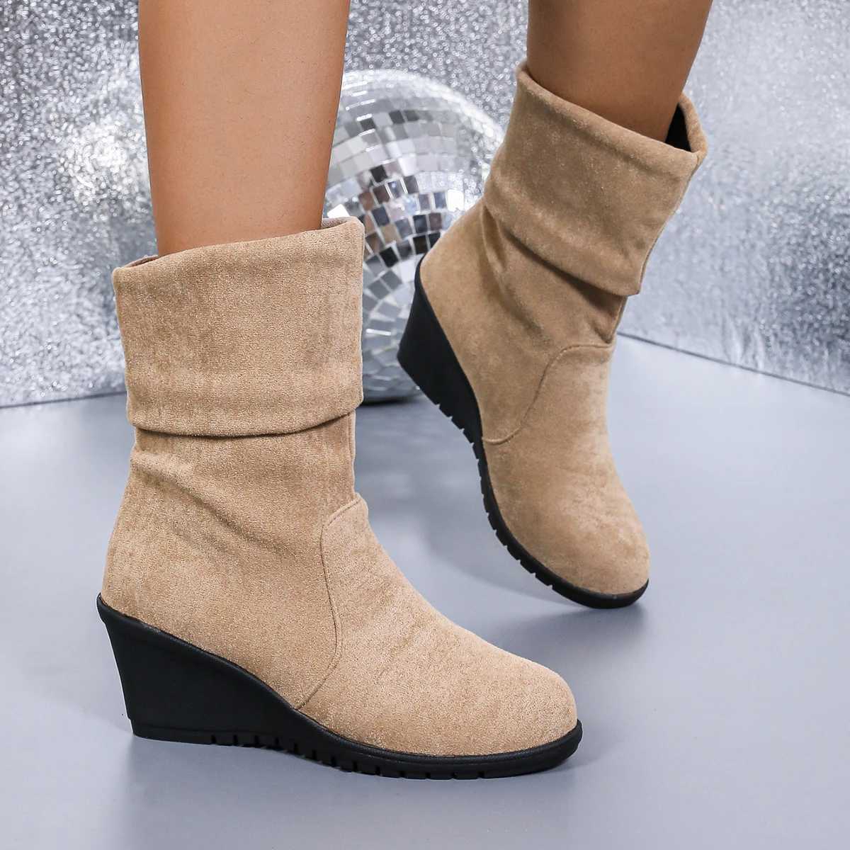 High Quality Wen Wedges Boots New Winter Fi Casual Shoes Suitable for Wen Elegant High H Round Head Platform Solid Color Boots Wen T241206
