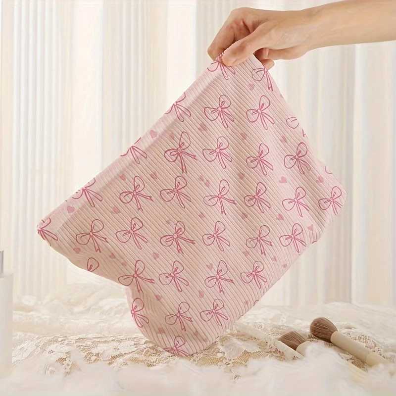 Minimally designed pink bow pattern printed corduroy zipper makeup bag lightweight and multifunctial cosmetic storage bagXJ241206