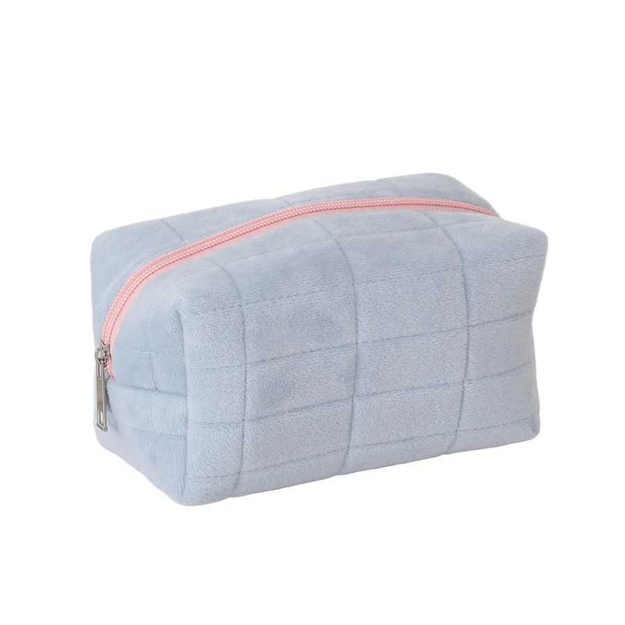 Simple Makeup Bag Pillow Pencil Case Veet Plaid Womens Large Capacity Pillow Cosmetic Portable Storage Bags Students SuppliesXJ241206