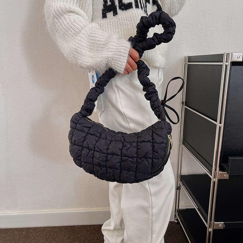 New Nylon Embroidery Thread For Women's Summer High-End Sense, Niche Casual Cloud Bag, Large Capacity Single Shoulder Armpit Bag B3