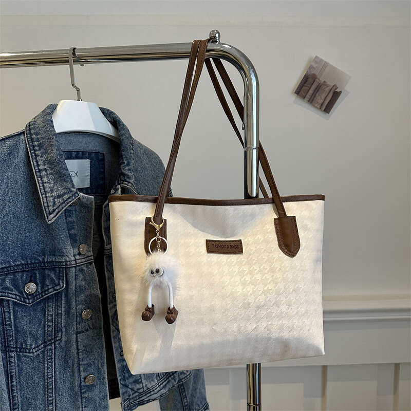 Tote Women's New Large Capacity Commuting Versatile Spring And Summer Shoulder College Student Class Bag, Fashionable Quality Classic B2