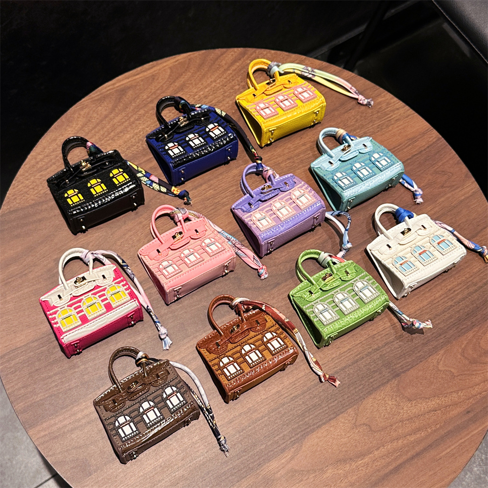 New Mini Platinum House leisure Cute Creative Pendant Small Window trend Car Key Decoration Earphone Bag Designer Wallet
