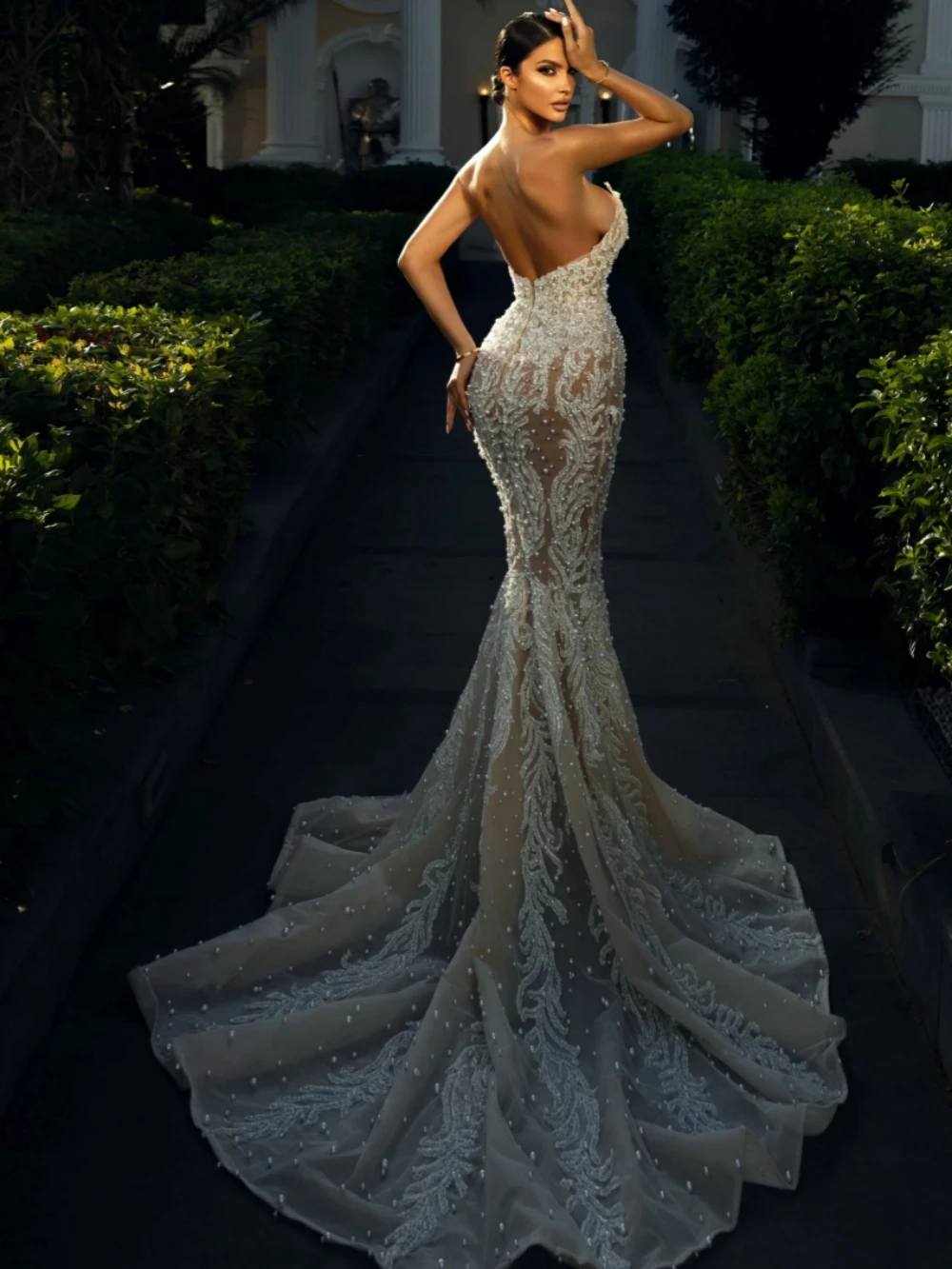Exqusite V-neck Backless Dress Sparkly Sequins Beads Wedding Gown Pearls Mermaid Long Bride Robe Vestido De Novia
