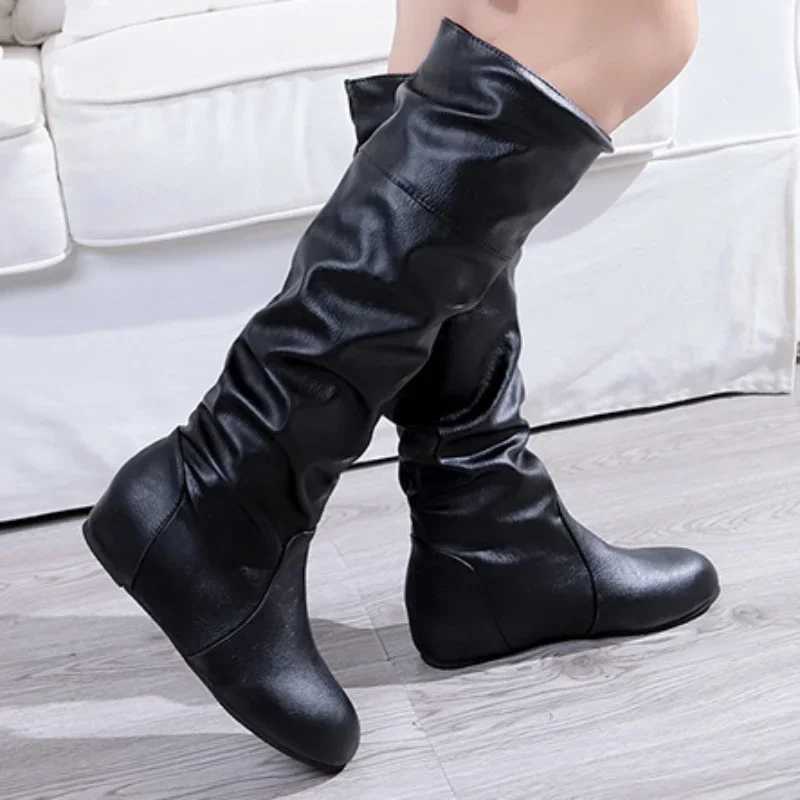 High Quality Autumn New Warm Thick High Heels Fi Plus Size Concave Toe Wrinkle Flat Knee High Knight Boots T241206