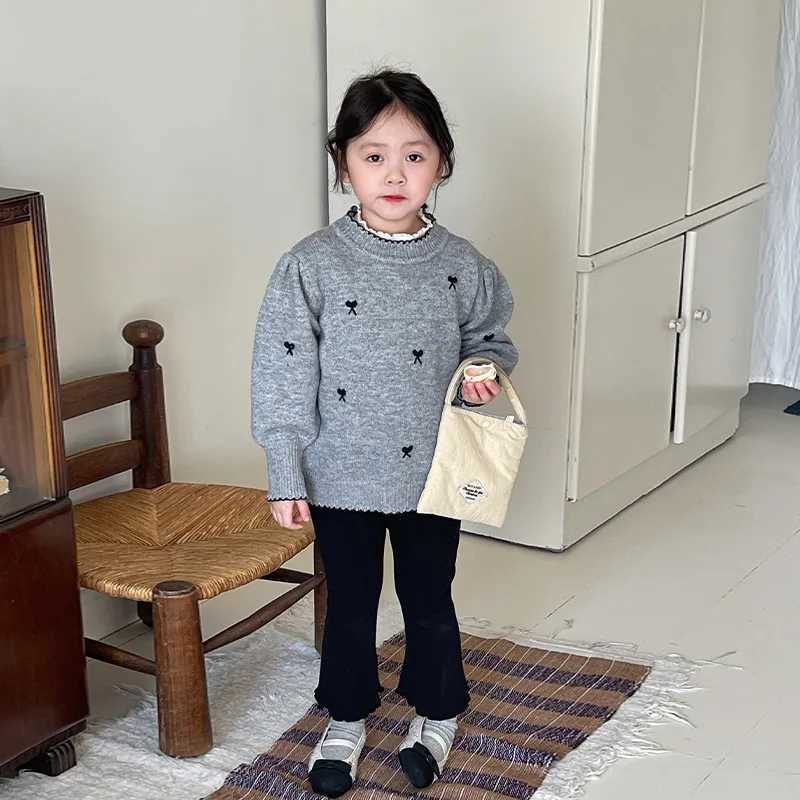 Cardigan Baby girl sweater with bow knit to keep warm 2024 autumn/winter new childrens sweater Q241205