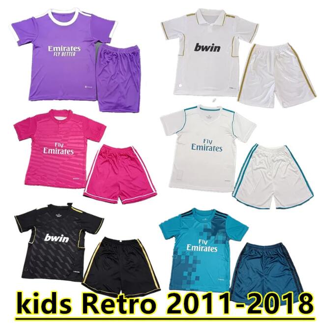 Retro classic Real KIDS soccer jerseys 2006 07 11 12 14 15 16 17 18 BENZEMA MARCELO ISCO CARVAJAL BALE SERGIO RAMOS Ronaldo children sets football shirt 88