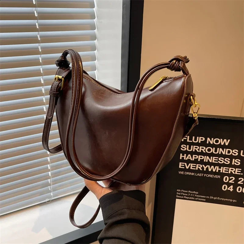 Sewing Thread Casual Solid Shoulder Bags Interior Compartment Fashion High Quality Bags for Women Zipper Pu Womens Handbags 241205