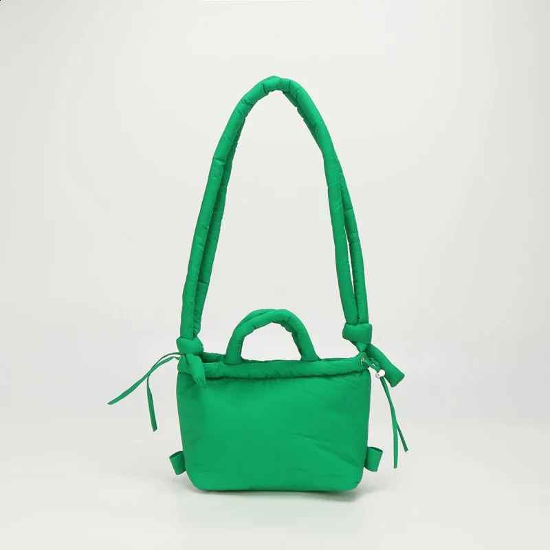 Nylon Casual Large Capacity Youth Crossbody Bags Interior Compartment Bags for Women Sewing Thread Womens Handbags 241205