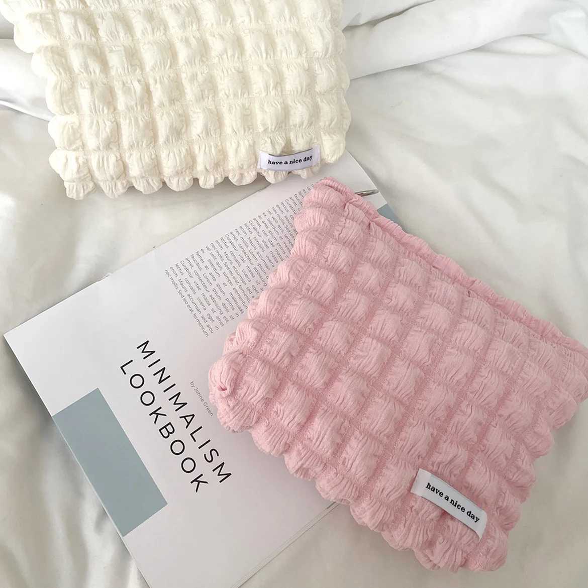 Candy Color Bubble Design Large Capacity Makeup Bags for Women Carto Series Cosmetic Case Travel Storage BagsXJ241206