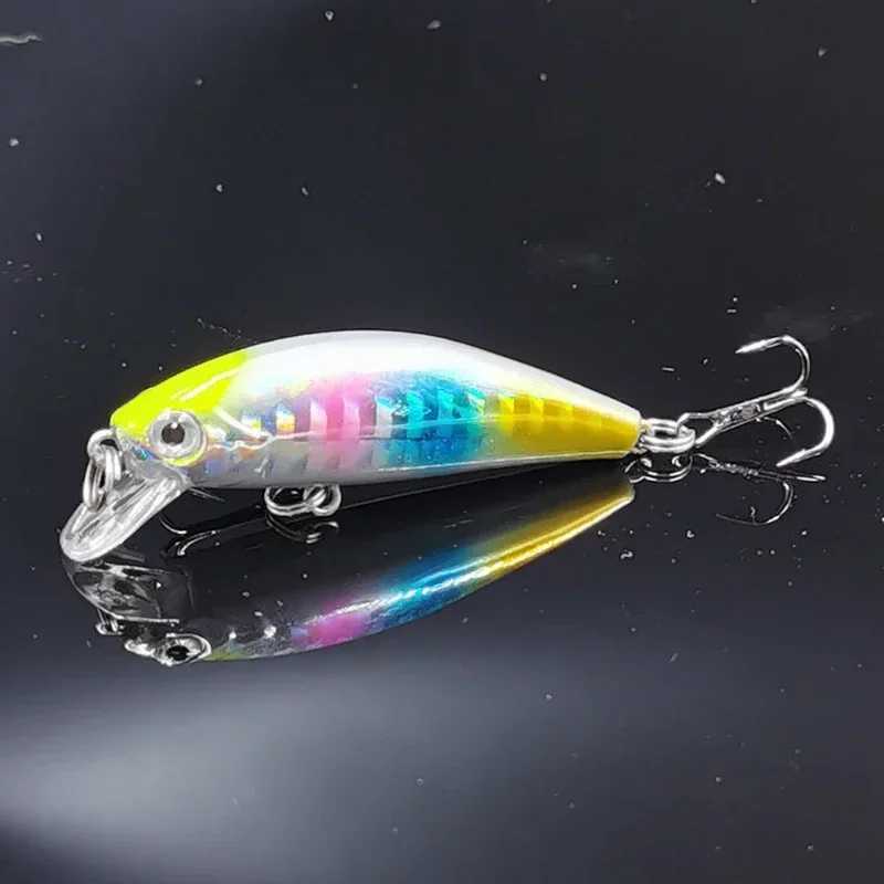 1pcs 5.5cm 6.5g Silver Plating Model Fishing Lure Hard Bait 6 Color Wobbr Profional Depth Accories Crank QualityXJ241128