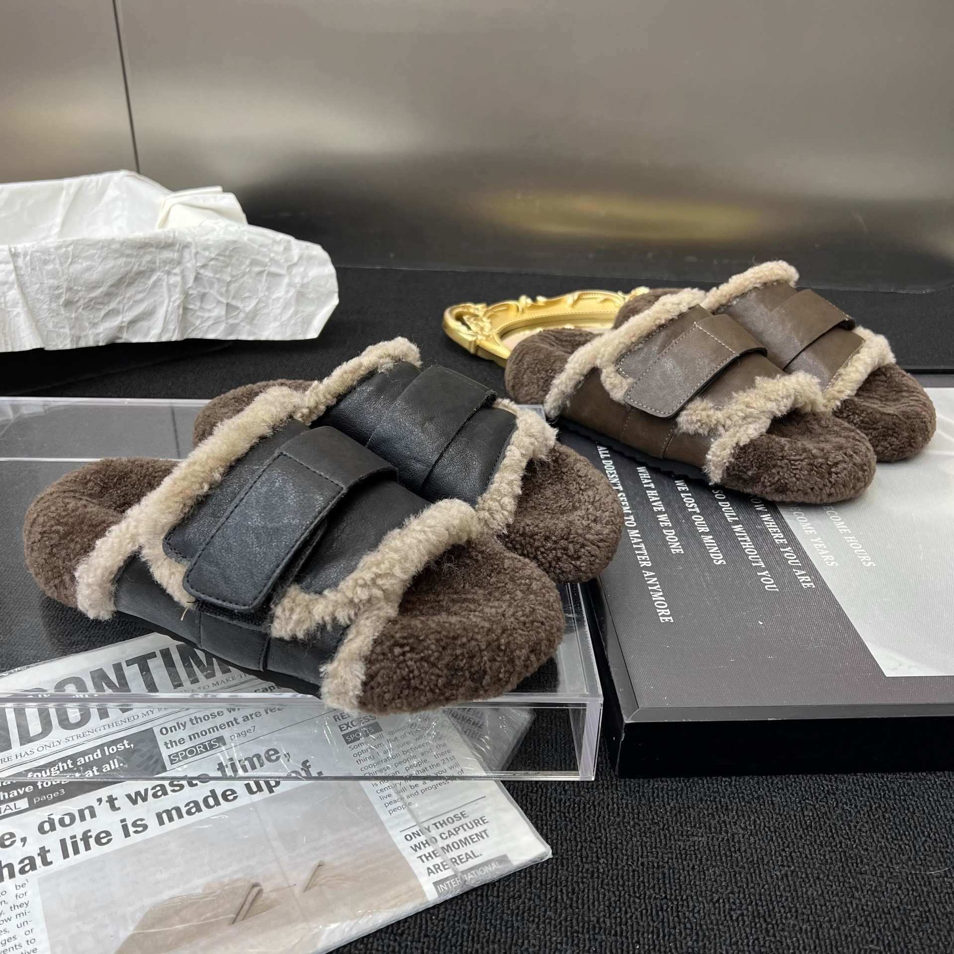 2025 Free Shipping Warm Thicken Wool Birkn Slippers Women Winter Fur Flat Mules Shoes Woman Brand Outdoor Slides black