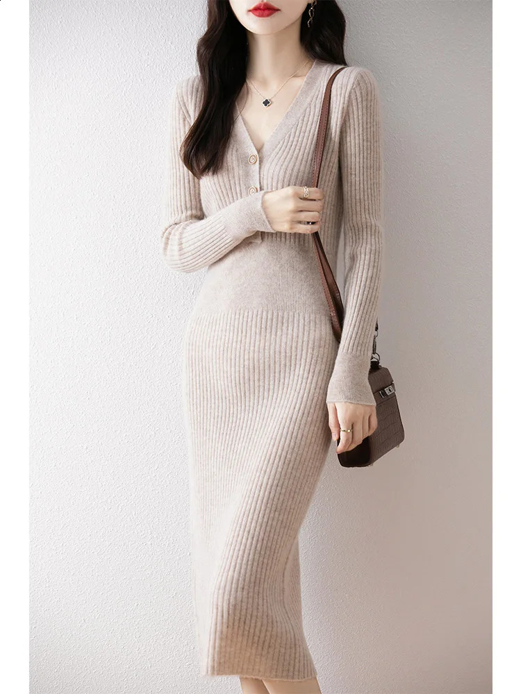 Womens 100% Merino wool sweater for autumn and winter with medium length V-neck buttons ultra-thin zipper soft cashmere dress womens knitted 241205