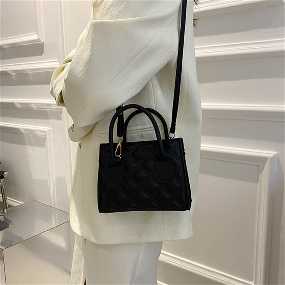 Trendy Fashionable Shoulder Leather Women Bags Color ing Messenger Personality Square Bag Purse Handbag Clutches bag