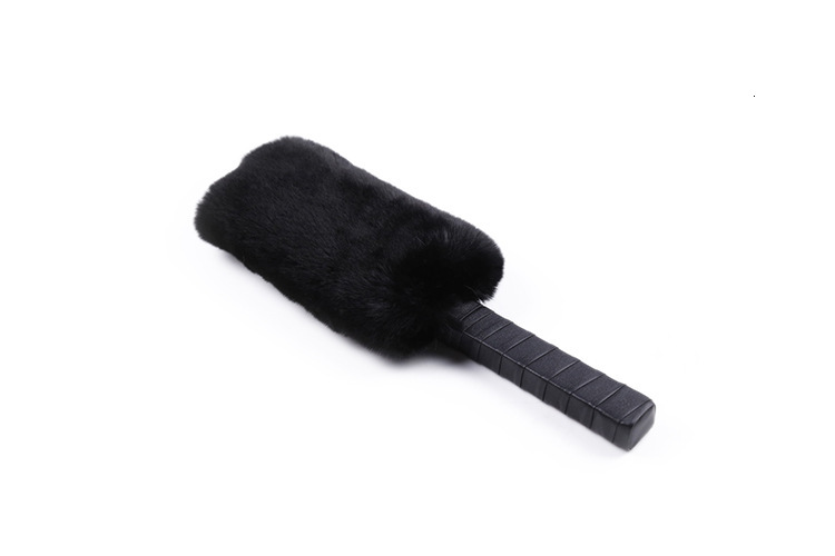 The factory supplies new black and red feather hand clapper SM toys for tickling and adjusting male and female adult sex toys