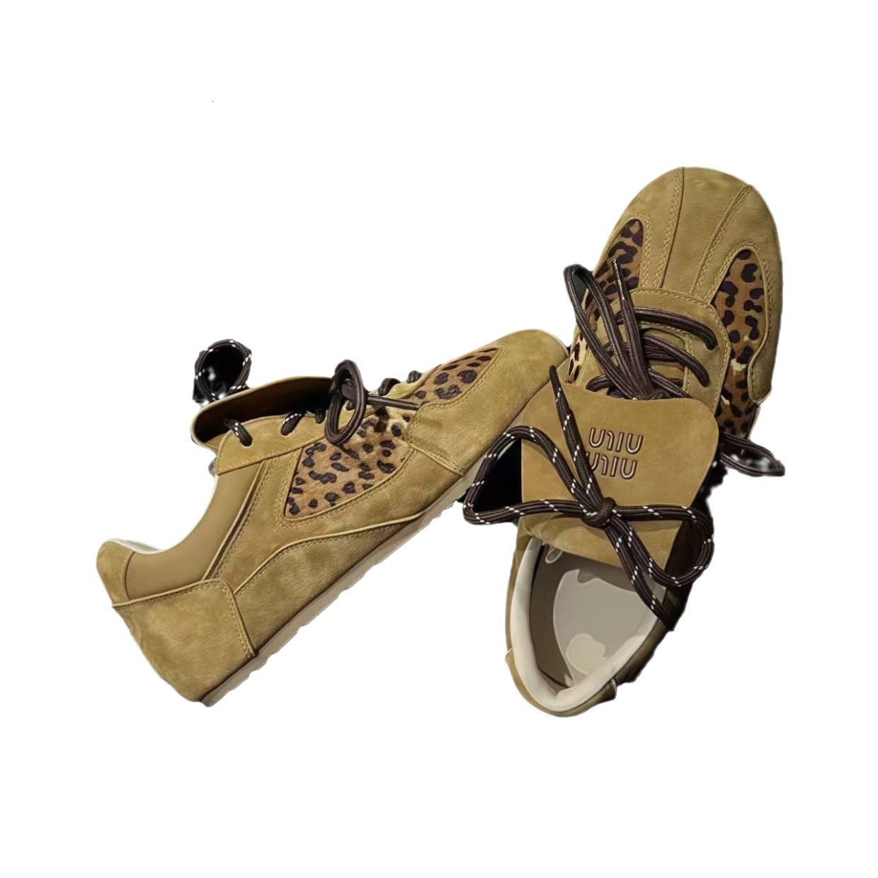 Versatile Small Niche Style Women's Trainer Shoes Featuring Unique Leopard Print