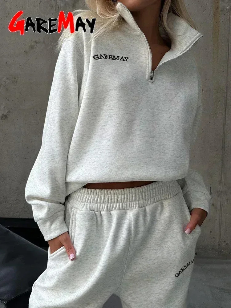 Autumn womens sportswear with zipper oversized cotton white casual two-piece set classic womens sportswear 241205