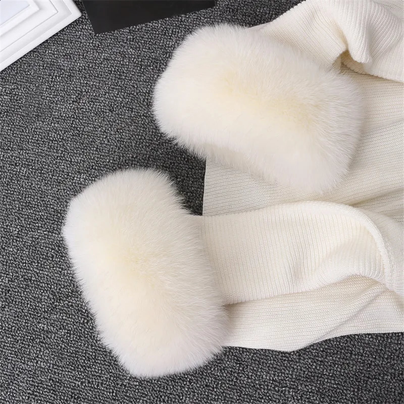 Womens 100% real fox fur cuffs for winter warmth and fashion womens bracelets wristbands arm warmers real fox fur sleeves 241206
