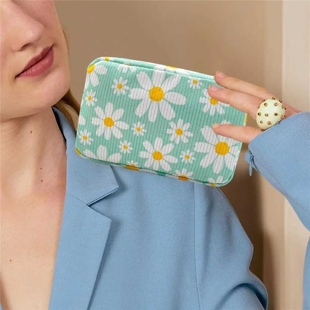 Makeup Brush Skincare Corduroy Makeup Bag Fi Printed Large Capacity Cosmetic Bags Travel Toiletry Organizer Bag for WomenXJ241206