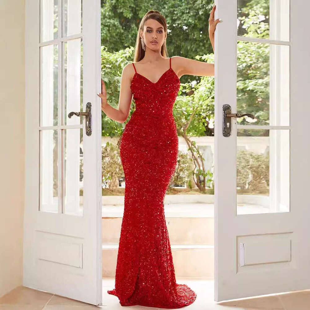 Spring/Summer Product Fashion V-neck Bag Hip Strap Glitter European and American Mid waist Long Style Large Pendant Evening Dress 2024 Versatile New T