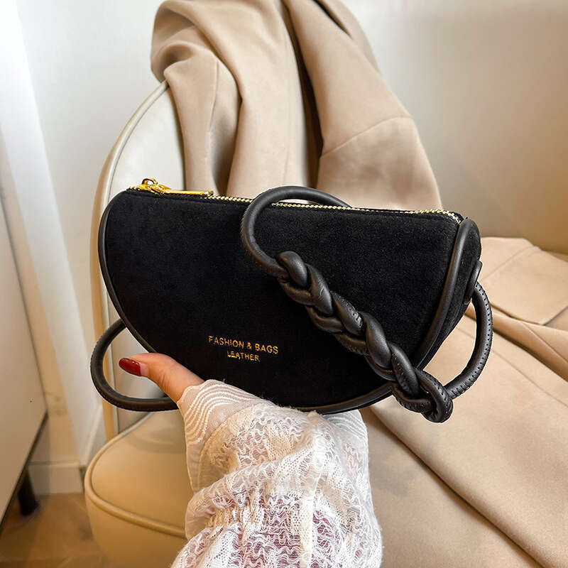 Niche leopard print for women 2025 new matte crossbody fashion bag