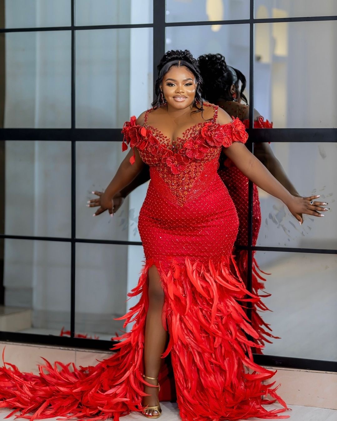 Red Mermaid Prom Dresses 2025 Feather Rhinestones Beaded Lace Evening Formal Party Second Birthday Engagement Gowns Plus Size Dress For Special Occasi