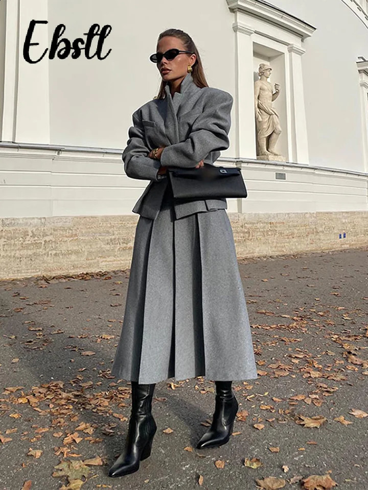 Elegant Woolen Coat Skirts Set Women Grey Lapel Hidden Buckle Blazers Pleated Skirt 2024 Autumn Winter Lady Office Outfits 241205