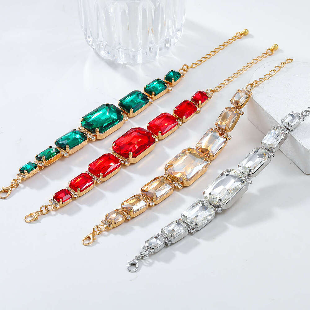 Exaggerated heavy industry rhie block necklace, earrings, bracelet set, stylish and versatile accessory design