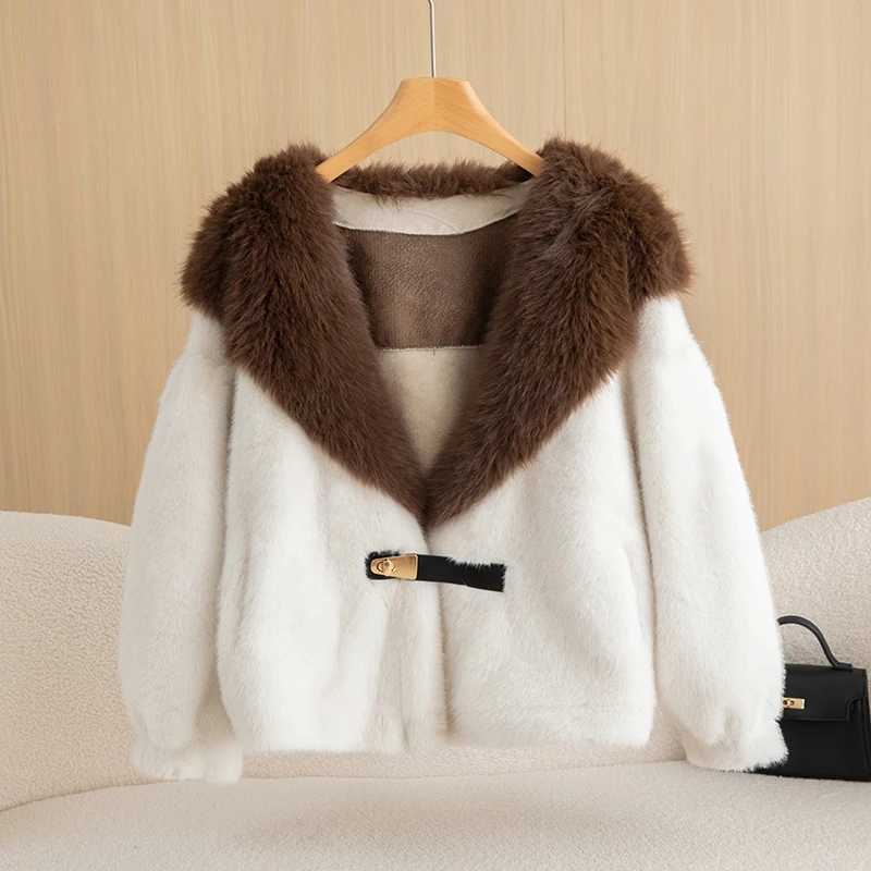 2024 Winter Luxury Gold Mink Velvet Fine Imitation Womens Short Coat Big Fur Collar Stylish and Lightweight Warm Coat TopXJ241206
