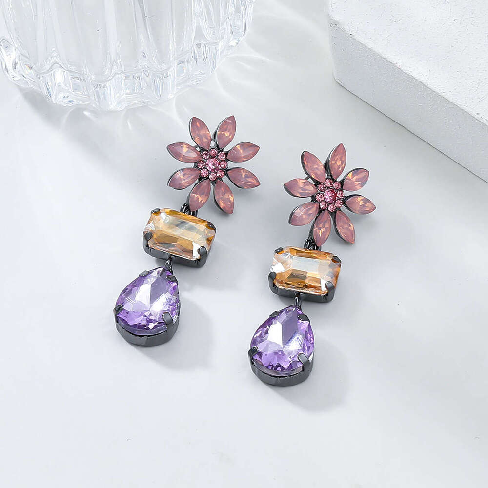 2024 colored with full dia ral water droplet shaped for women's trendy earrings