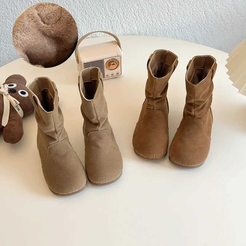 Winter Girl Boot New Warm Kid Shoes Cotton Comfort Girls Shoe Simple Retro Midsole Boot Princess Light Versatile Leather BootsXJ241206