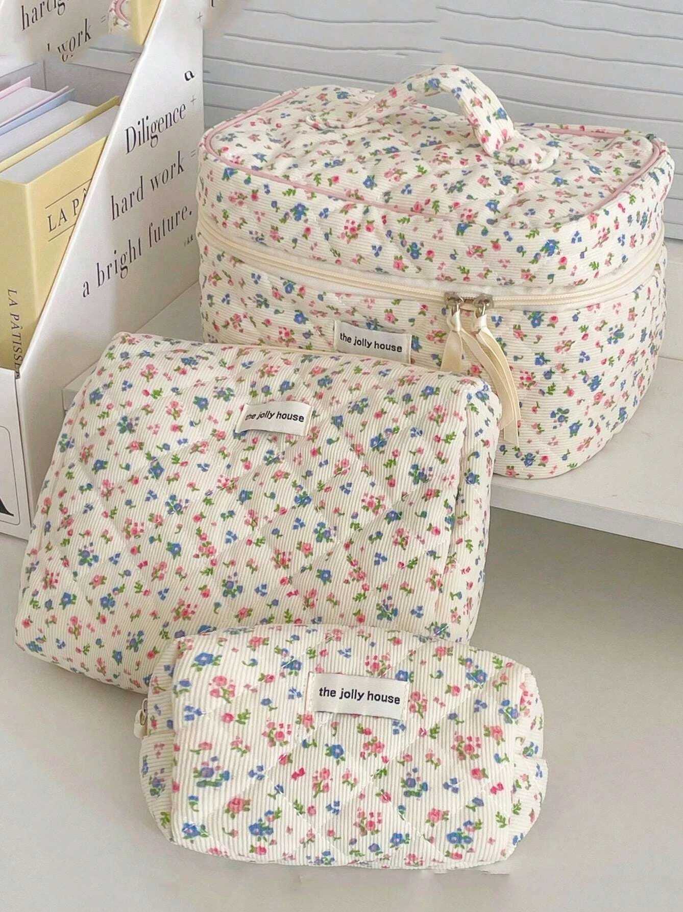 Lovely Floral Stihing Corduroy Cosmetic Bag For Storing Skin Care ltems Lipsticks Accessories Travel Necessity Birthday GiftXJ241206