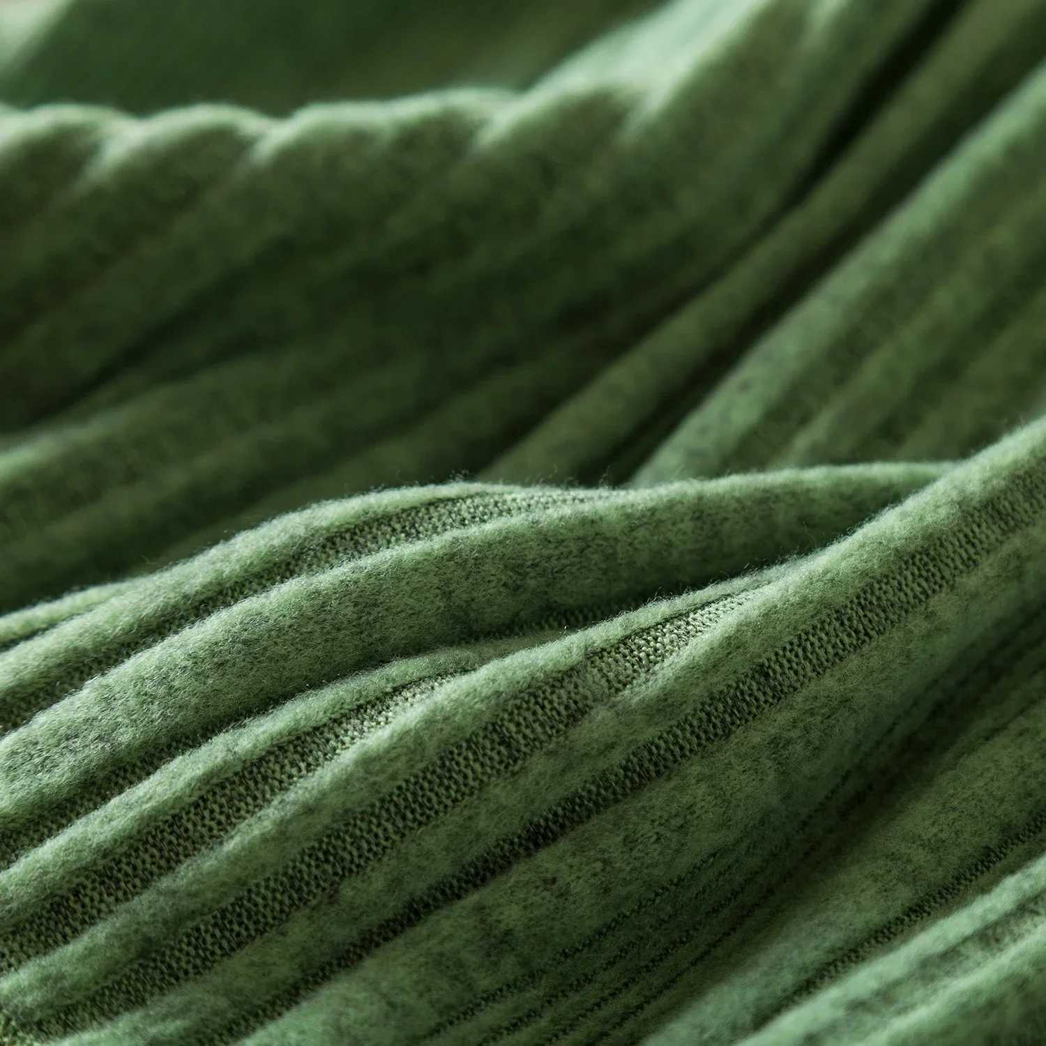 Autumn Girl Knitted Long-Sleeved Dress Winter Girl Ruffles Tutu Sweater Knitted Dress Girls Red/Green Christmas New Year ClothesXJ241206